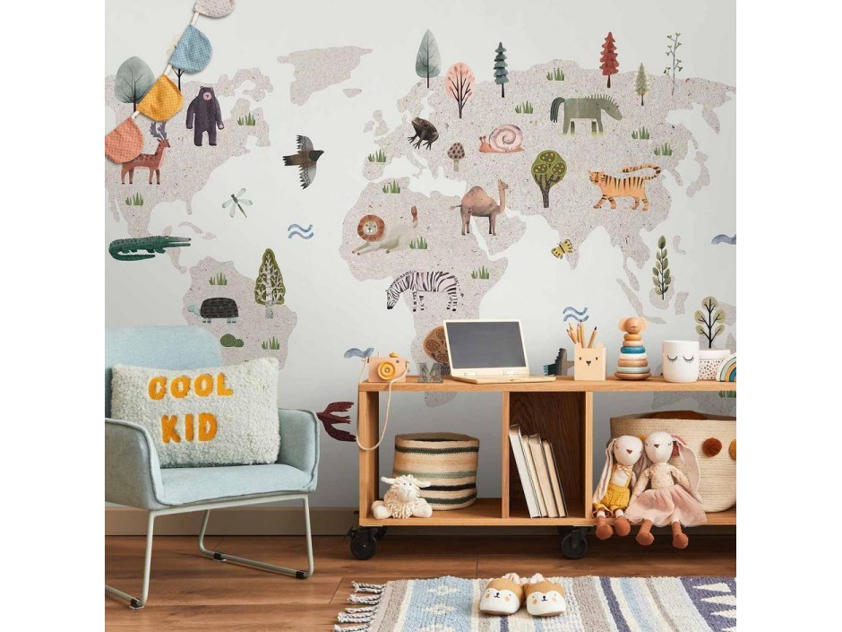 Papier peint - Beige World - Continents With Animals in Muted Colours